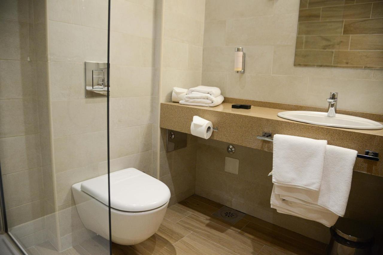 Hotel Etno Naselje Vrdnicka Kula à Vrdnik Extérieur photo