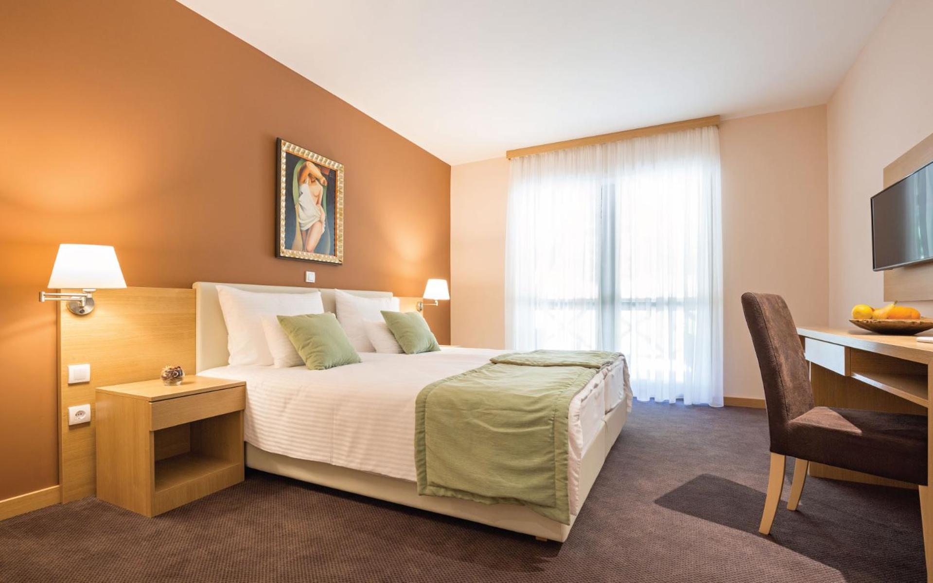 Hotel Etno Naselje Vrdnicka Kula à Vrdnik Extérieur photo